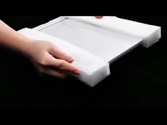 Cô không hề lạ với nó, phải không?